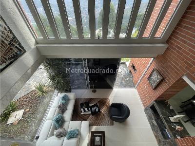 Casa de 5 alcobas en venta en Bello, Bello · foto 3 de 20