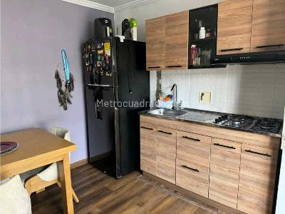 Apartaestudio en venta en La Floresta, Medellín, 35 m² · foto 4 de 5