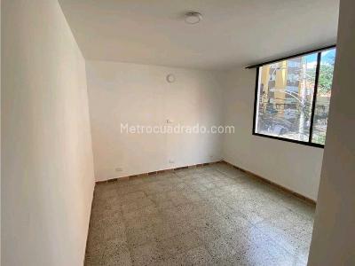 Apartamento en venta en Laureles, Medellín · foto 13 de 20