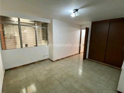 Apartamento en venta en Laureles, Medellín · foto 18 de 20