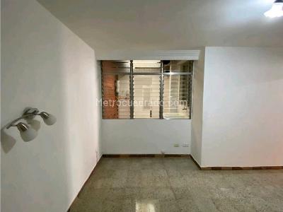 Apartamento en venta en Laureles, Medellín · foto 19 de 20
