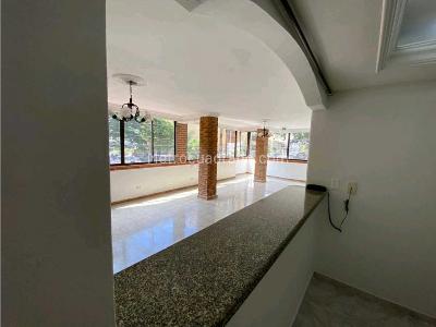 Apartamento en venta en Laureles, Medellín · foto 2 de 20