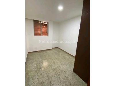 Apartamento en venta en Laureles, Medellín · foto 8 de 20
