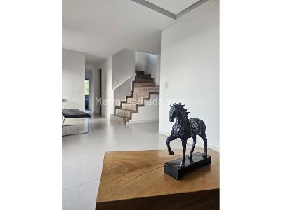 Apartamento de 4 alcobas en venta en El Poblado, Medellín, 180 m² · foto 4 de 20
