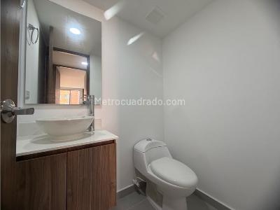 Apartamento en venta en Loma Del Indio, Medellín · foto 10 de 14