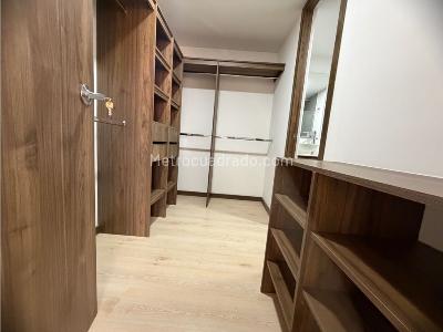Apartamento en venta en Loma Del Indio, Medellín · foto 12 de 14