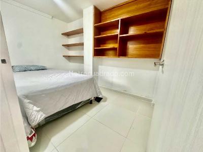 Apartamento de 2 alcobas en venta en Laureles, Medellín, 47 m² · foto 15 de 20
