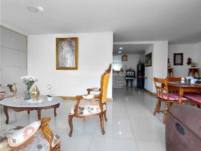 Apartamento en venta en San German, Medellín · foto 5 de 11