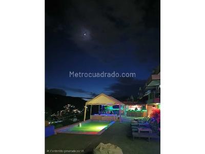 Casa de 5 alcobas en venta en San Cristobal, Medellín, 1500 m² · foto 6 de 9