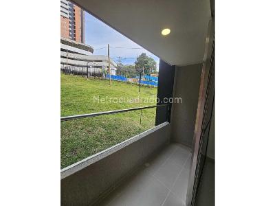 Apartamento de 3 alcobas en venta en Envigado, Envigado, 61 m² · foto 9 de 15