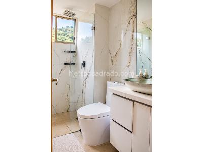 Apartamento de 3 alcobas en venta en Belen, Medellín, 120 m² · foto 18 de 20
