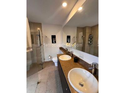 Apartamento de 3 alcobas en venta en El Poblado, Medellín, 189 m² · foto 4 de 7