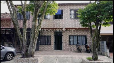 Apartaestudio en Arriendo, Urbanizacion La Flora, Cali