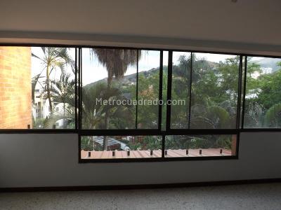 Apartamento de 3 alcobas en venta en Bellavista, Cali, 140 m² · foto 4 de 20