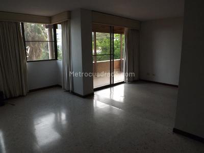 Apartamento de 3 alcobas en venta en Bellavista, Cali, 140 m² · foto 12 de 20
