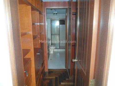 Apartamento de 2 alcobas en venta en Bellavista, Cali, 120 m² · foto 15 de 20