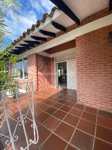 Casa de 4 alcobas en venta en Ciudad Jardin, Cali, 470 m² · foto 4 de 20
