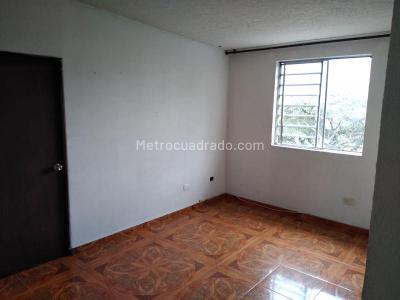 Apartamento de 3 alcobas en venta en Primero De Mayo, Cali, 50 m² · foto 3 de 19