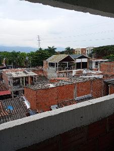 Casa de 5 alcobas en venta en Valle Grande, Cali, 230 m² · foto 3 de 6