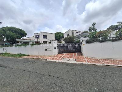 House for rent in Ciudad Jardin, Cali