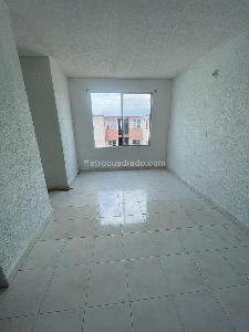 Apartamento en venta en El Pondaje, Cali · foto 4 de 13