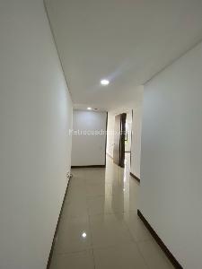 Apartamento de 3 alcobas en venta en Cuarto De Legua, Cali, 130 m² · foto 11 de 20