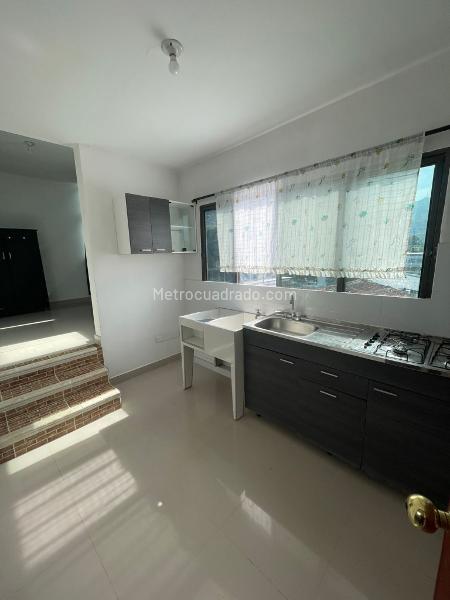 Edificio de Apartamentos en Venta, Templete, Cali - Mehr