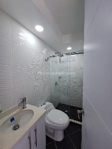 Apartamento de 3 alcobas en venta en Valle Del Lili, Cali, 54 m² · foto 12 de 15