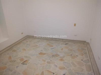 Casa de 5 alcobas en venta en Barrio Nuevo, Palmira, 240 m² · foto 13 de 20
