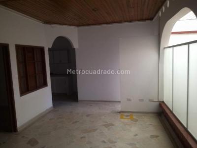 Casa de 5 alcobas en venta en Barrio Nuevo, Palmira, 240 m² · foto 4 de 20