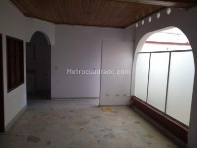 Casa de 5 alcobas en venta en Barrio Nuevo, Palmira, 240 m² · foto 5 de 20