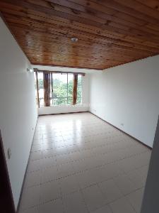 Apartamento en venta en El Limonar, Cali · foto 2 de 19