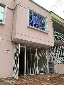 Casa de 2 alcobas en venta en El Lido, Cali, 65 m² · foto 2 de 20