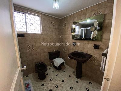 Casa de 4 alcobas en venta en Miraflores, Cali, 400 m² · foto 16 de 20