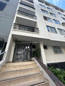 Apartamento en venta en Versalles, Cali · foto 2 de 20