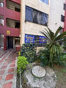 Apartamento de 1 alcoba en venta en El Limonar, Cali, 48 m² · foto 2 de 17