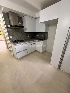 Apartamento de 1 alcoba en venta en El Limonar, Cali, 48 m² · foto 9 de 17