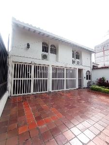 Casa de 5 alcobas en venta en Cuarto De Legua, Cali, 390 m² · foto 2 de 20