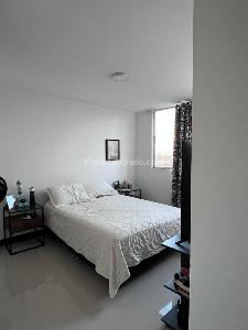 Apartamento de 3 alcobas en venta en Valle Del Lili, Cali, 93 m² · foto 10 de 20