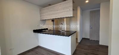 Apartaestudio en venta en Chapinero, Bogotá, 35 m² · foto 3 de 13