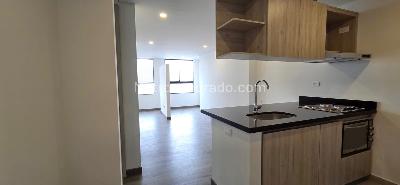 Apartaestudio en venta en Chapinero, Bogotá, 35 m² · foto 2 de 13