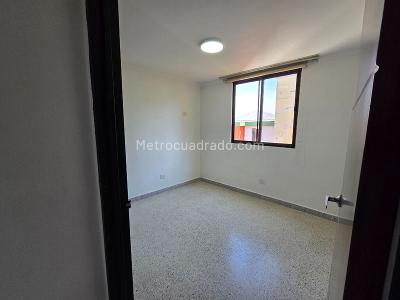 Apartamento de 3 alcobas en venta en El Dorado, Cali, 80 m² · foto 13 de 20