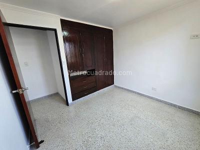 Apartamento de 3 alcobas en venta en El Dorado, Cali, 80 m² · foto 14 de 20