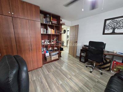 Casa de 4 alcobas en venta en Prados Del Norte, Cali, 225 m² · foto 11 de 20