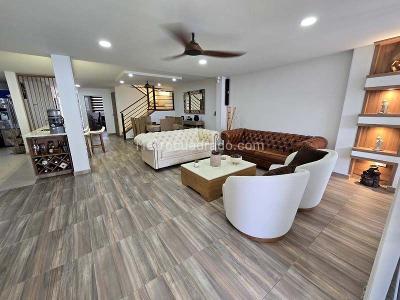 Casa de 4 alcobas en venta en Prados Del Norte, Cali, 225 m² · foto 3 de 20