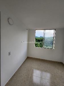 Apartamento de 3 alcobas en venta en Santa Helena, Girardot, 56 m² · foto 13 de 20