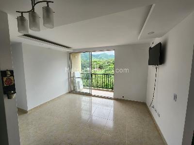 Apartamento de 3 alcobas en venta en Santa Helena, Girardot, 56 m² · foto 2 de 20