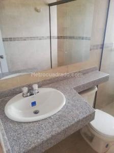 Apartamento de 3 alcobas en venta en Jardin, Neiva, 83 m² · foto 14 de 17