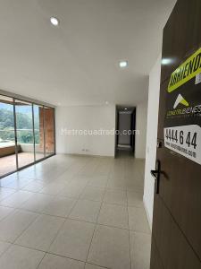 Apartamento de 3 alcobas en arriendo en San Jose, Sabaneta, 90 m² · foto 6 de 20