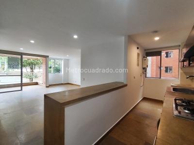 Apartamento de 2 alcobas en arriendo en Loma Del Escobero, Envigado, 90 m² · foto 4 de 17